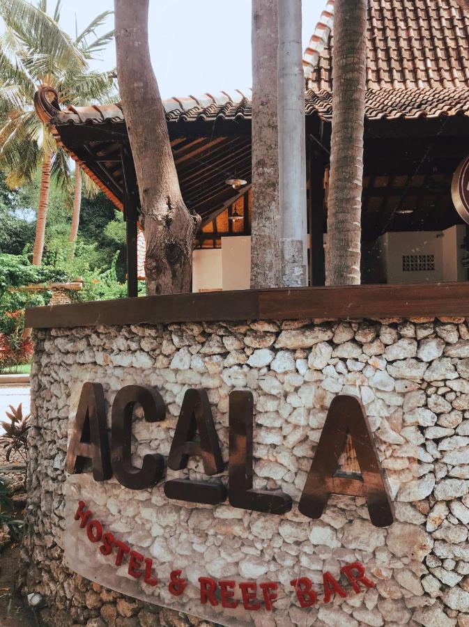 Acala Hostel & Reef Bar Toyapakeh Ngoại thất bức ảnh